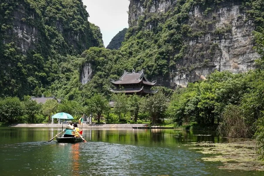 du lịch Ninh Bình tháng 3