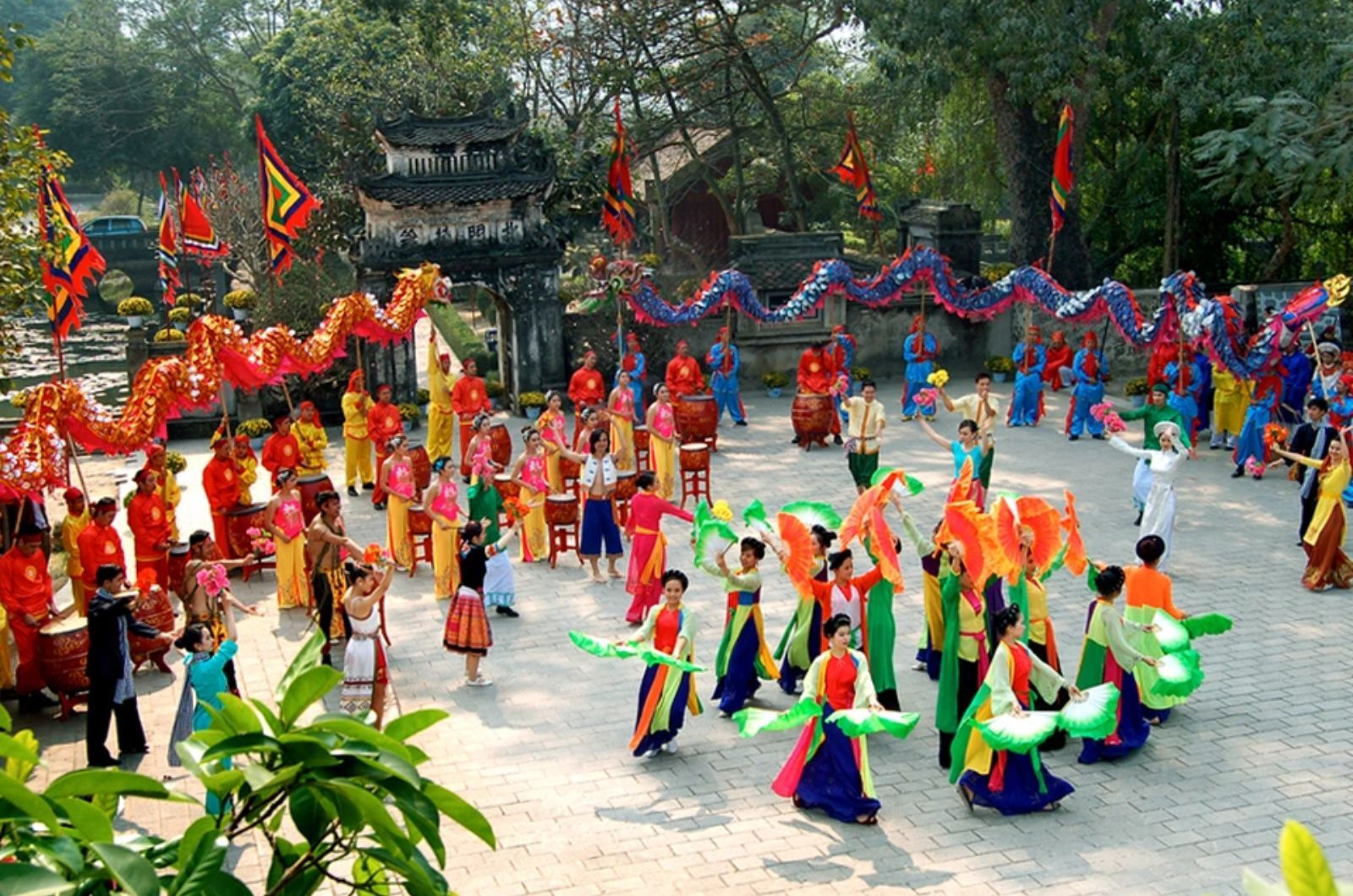 du lịch ninh binh thang 3