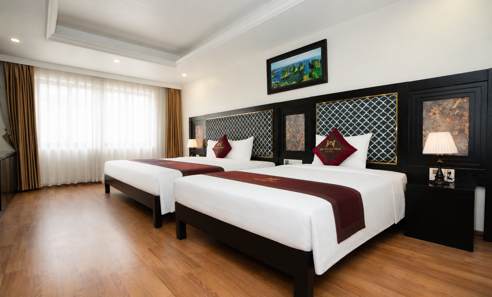 PHÒNG DELUXE TWIN WITH CITY VIEW